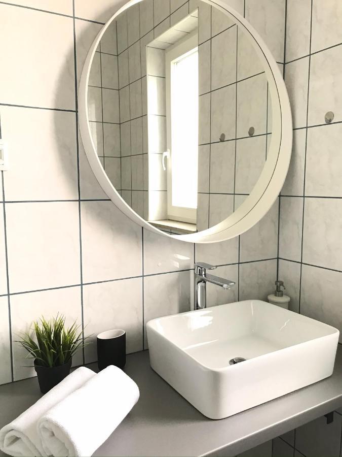 Apartments Renata Pinezići Екстериор снимка