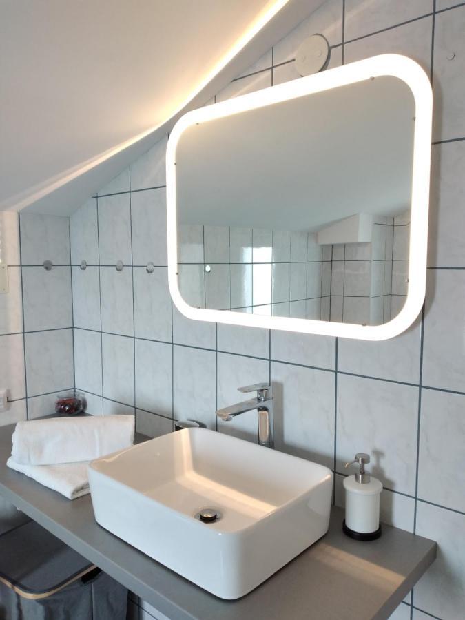 Apartments Renata Pinezići Екстериор снимка